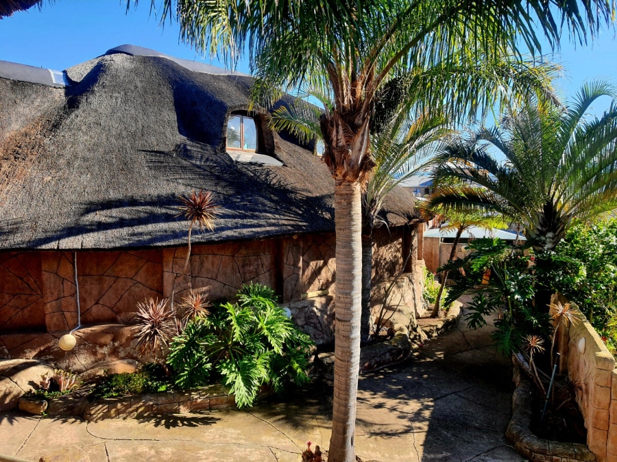 3 Bedroom Property for Sale in Menkenkop Western Cape